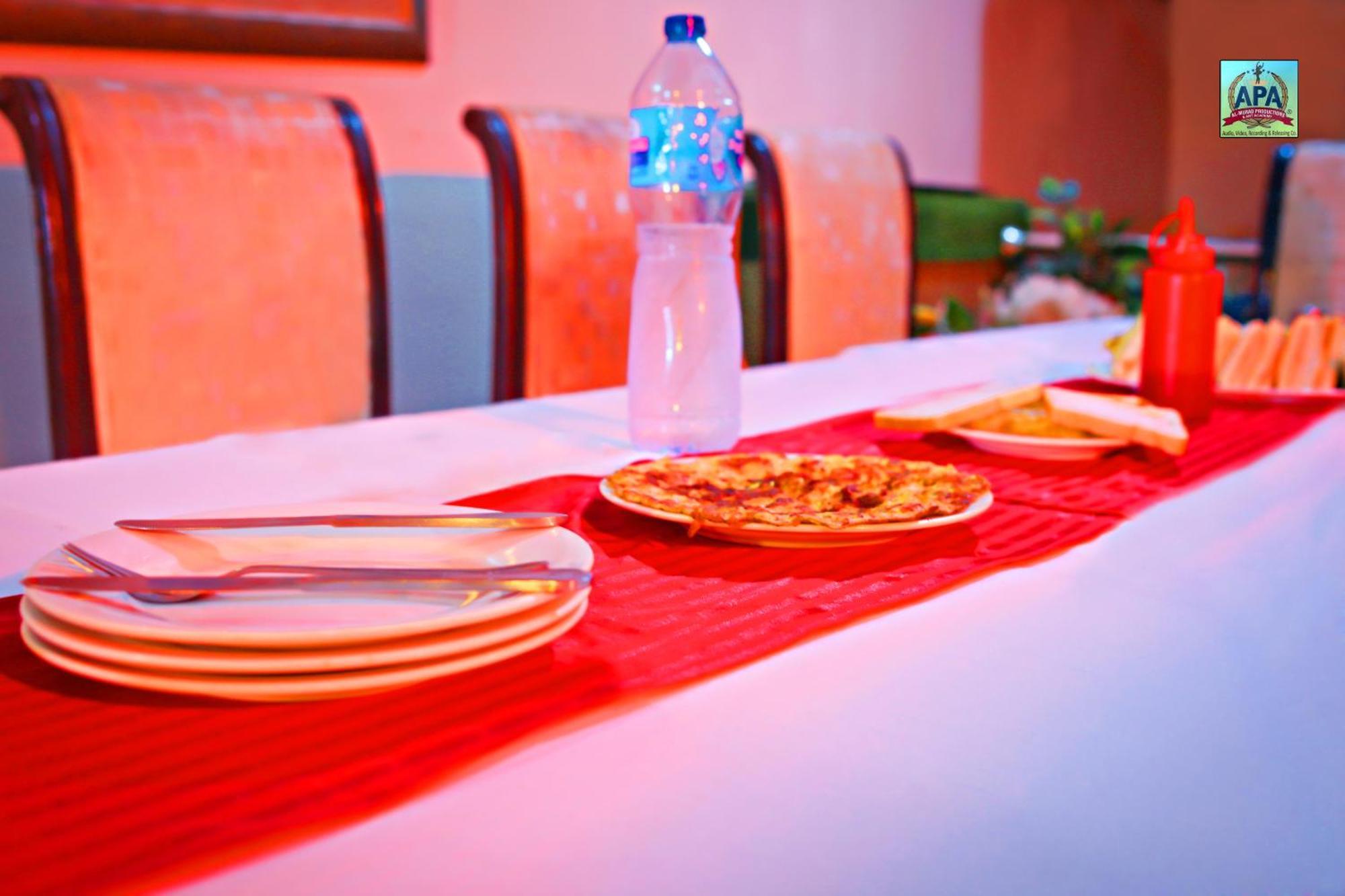 Quick Continental Hotel - Jail Road Lahore Exterior foto