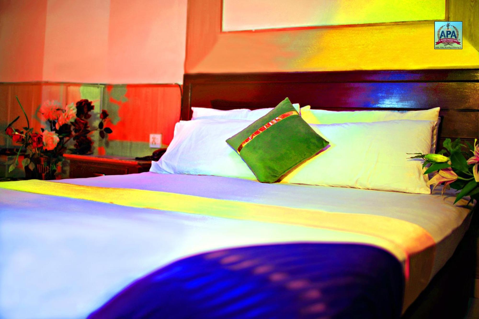Quick Continental Hotel - Jail Road Lahore Exterior foto